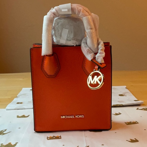 🧡🌟🧡 MICHAEL KORS MERCER CROSSBODY BAG 🧡🌟🧡NWT🧡🌟🧡 - Picture 1 of 16